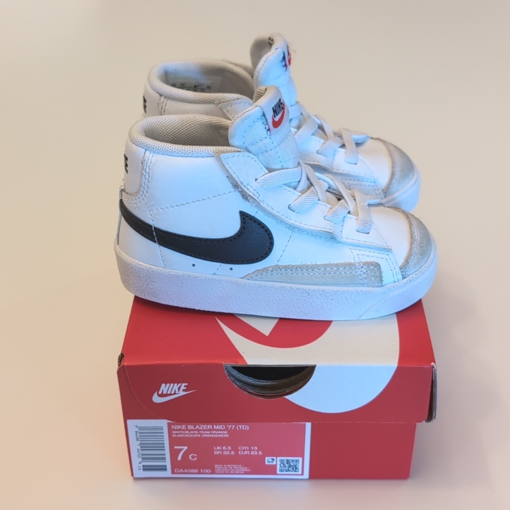 Nike Blazer Mid 77 Toddler White/Black-Team Orange High-Top Sneakers Size 7c